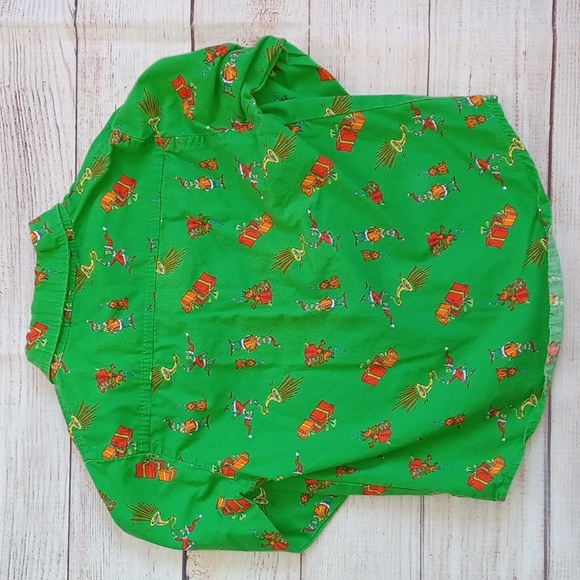 DR. Seuss Grinch button up. Baby boy 18M. How The Grinc Stole Christmas. Green. - Picture 4 of 5